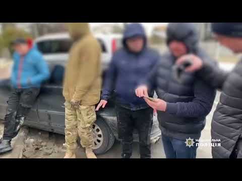 На Львівщині поліція затримала «смотрящих» за вимагання 100 000 гривень з підприємця