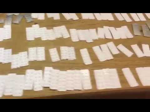 شاهد محاولة تهريب 1160 قرص مخدرة ابتريل مع راكب يمني الجنسية في مطار القاهرة