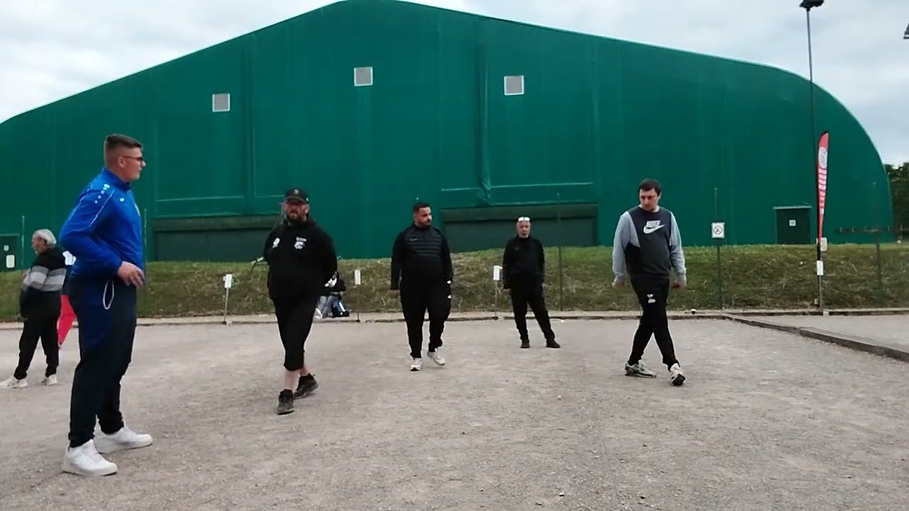 Miniature de la vidéo : Worthing Pètanque Semi Final - Chantreux vs Wills - April 2025