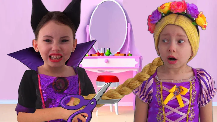 Alice Dress Up as Rapunzel and plays with magical ...