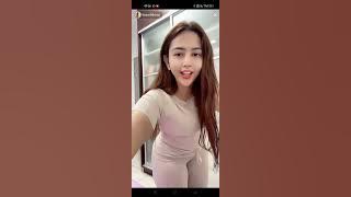 Indonesian girl big ass showing for tiktok gift