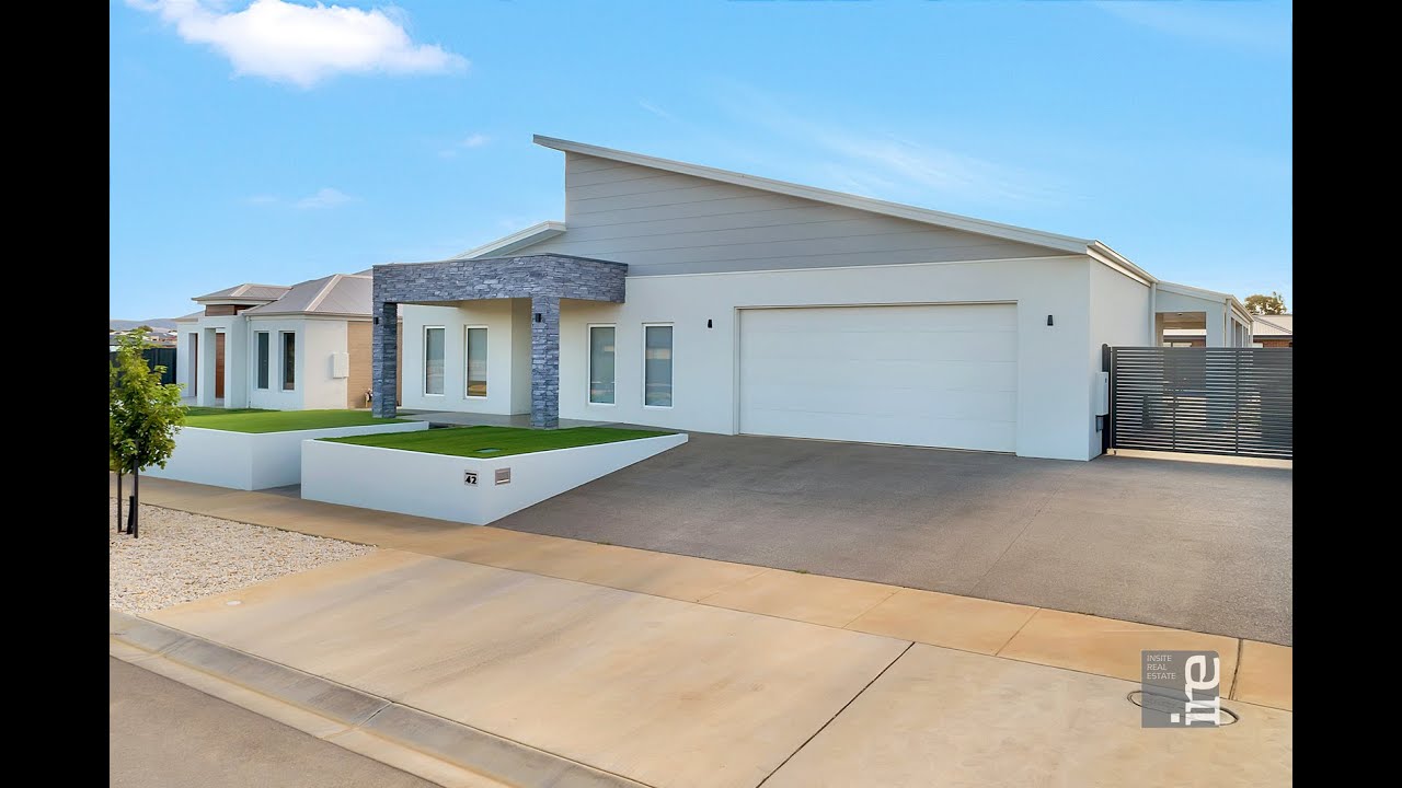 INSITE REAL ESTATE42 Corncob Blvd, Wangaratta YouTube