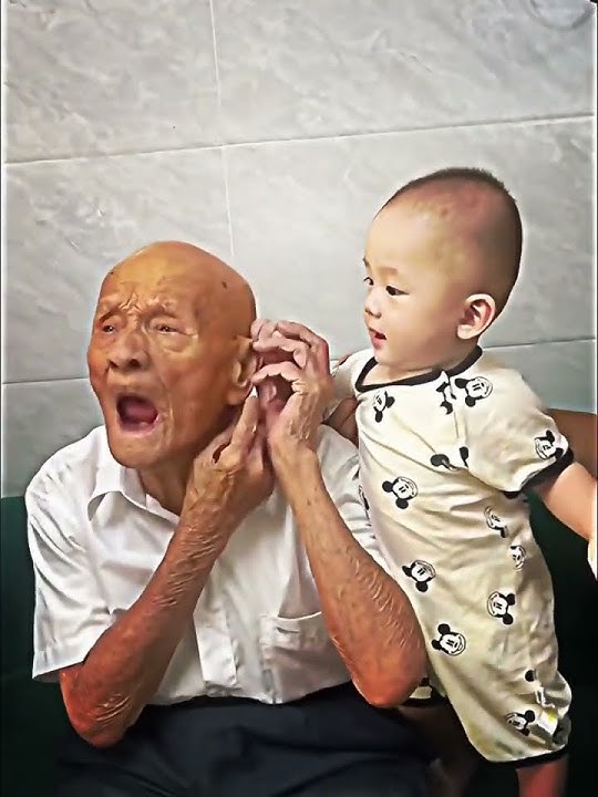 Netizen Your ancestors are attacking your ancestors.#Funny daily life of cute kids#Parent-