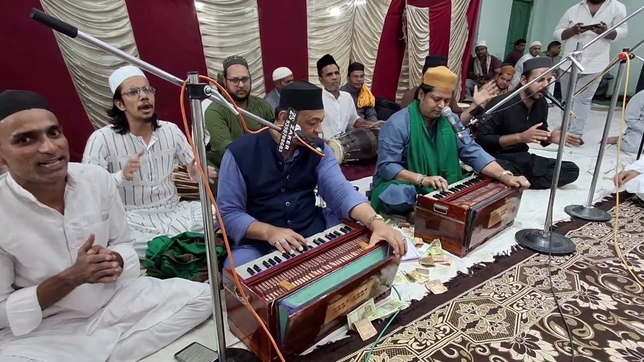 Aaina E Haq Ru E Munawwar Sallalahu Alaihi Wa Sallam By Warsi Brothers.