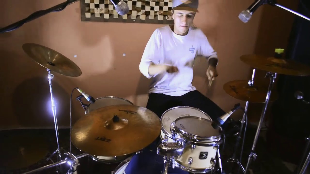 Steven Landon Pop the Trunk - Yelawolf