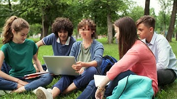 How to blur moving person face using kineMaster (2021)