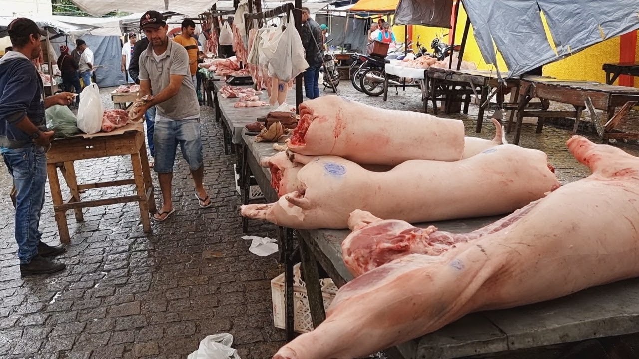A FEIRA DAS CARNES EM CAPOEIRAS-PE É DESTAQUE NO NORDESTE BRASILEIRO.