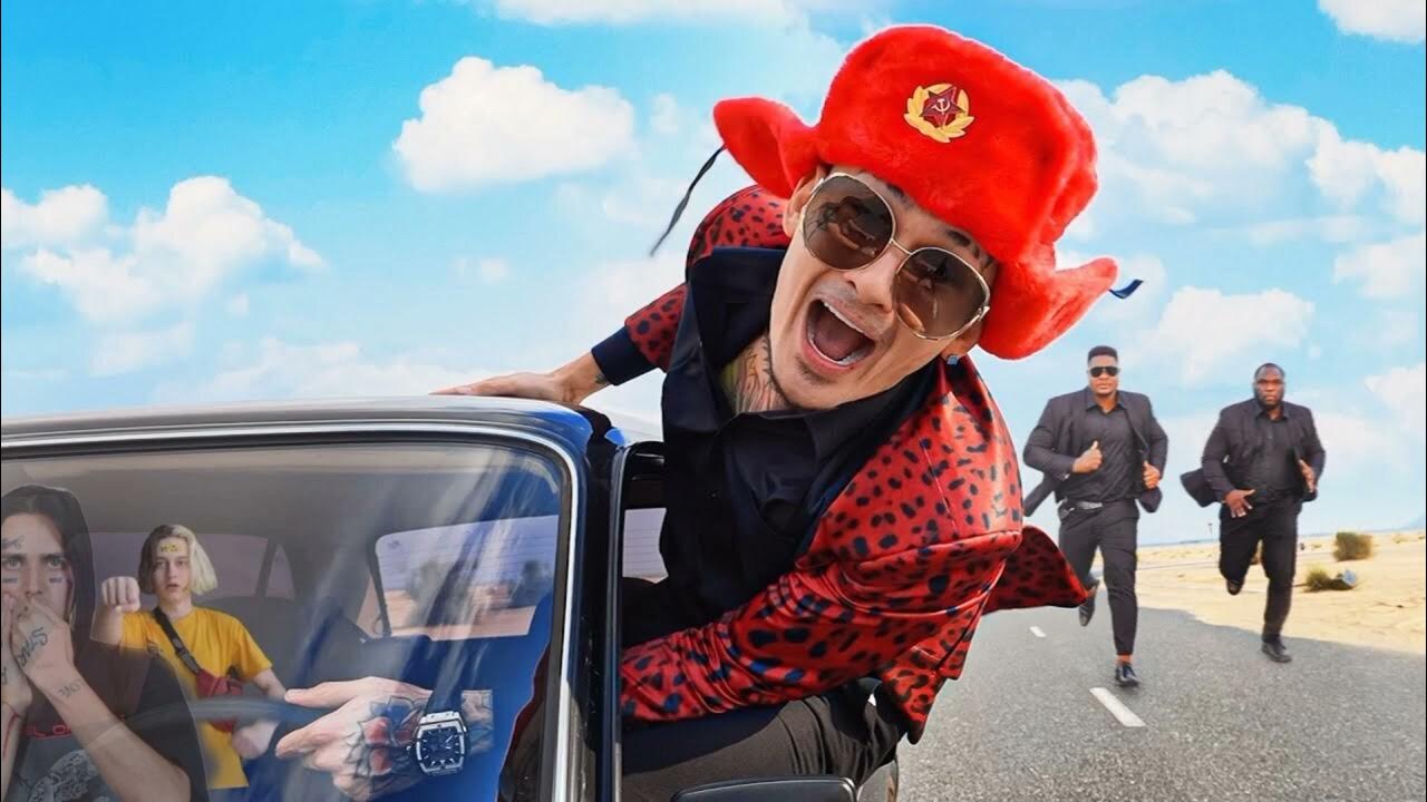 я роняю парту у
