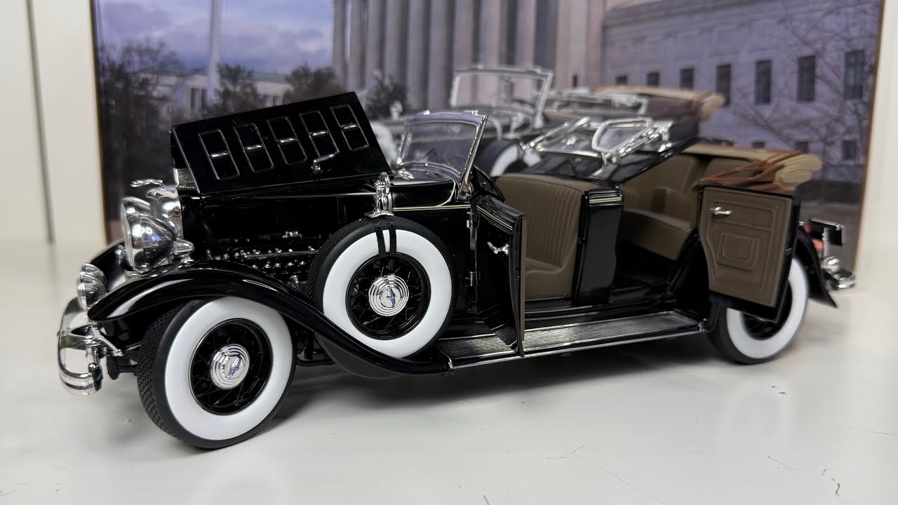 1:18 1932 Ford Lincoln KB (top down) - Sun Star Platinum (unboxing