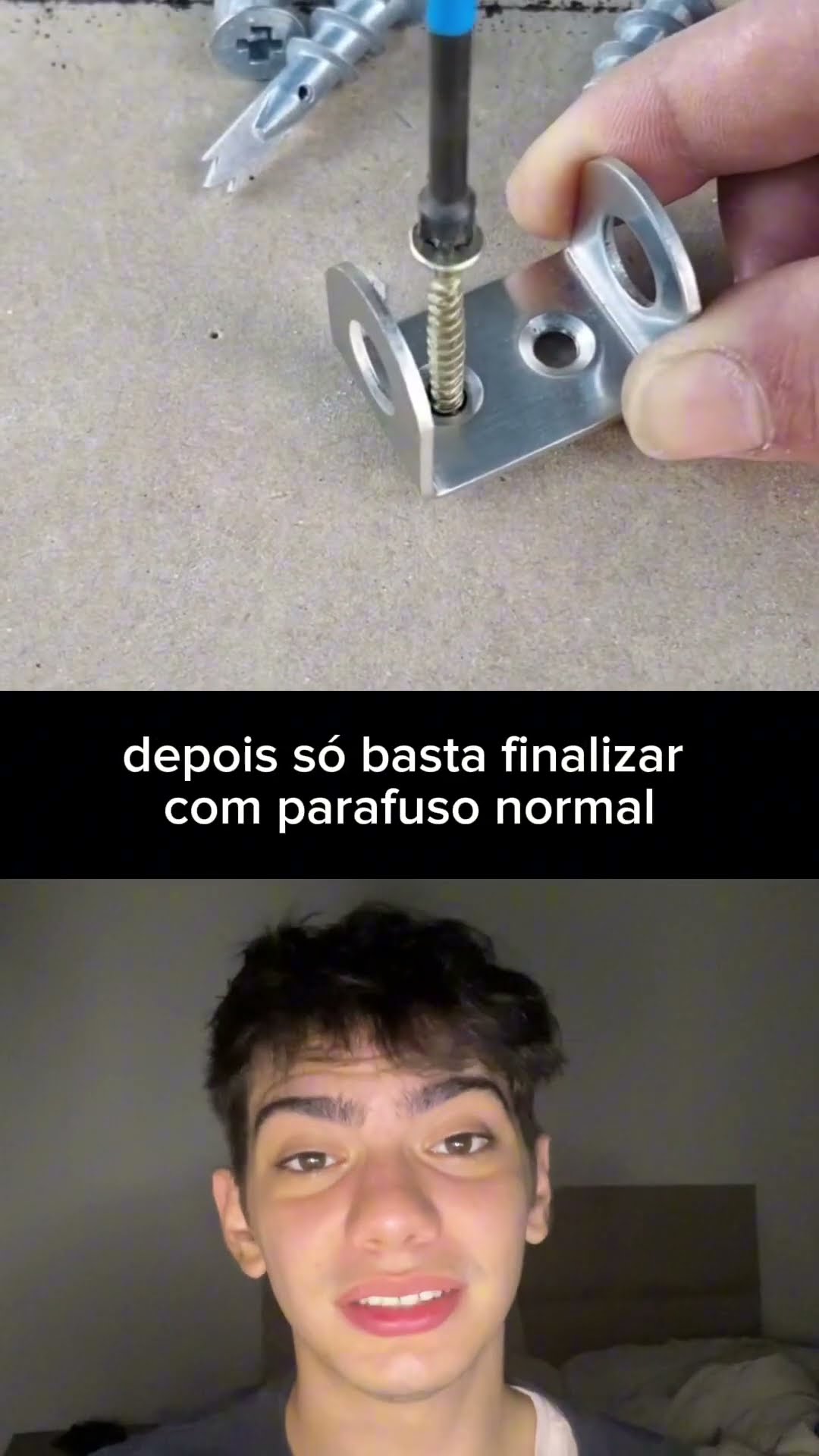 Parafuso com bucha junto? ??️ Genial e super prático! Já conhecia esse truque?