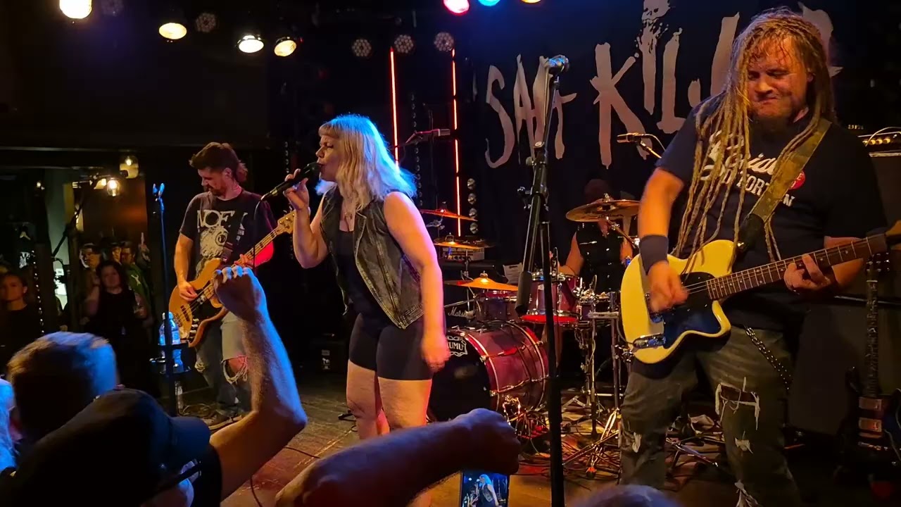 Saa Kiljua - Isi musta tulee isona punkkari. 05.09.25, Kuudes Linja, HKI