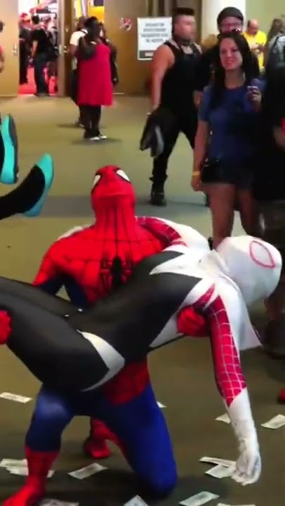 Spider-Man can’t save Spider-Gwen!! 😢 #Shorts
