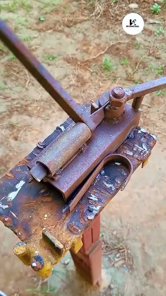 🙁ಖ್ಯಾತ ಕ್ರಿಕೆಟ್ ಆಟಗಾರ ನಿಧನ 💔 - ShareChat