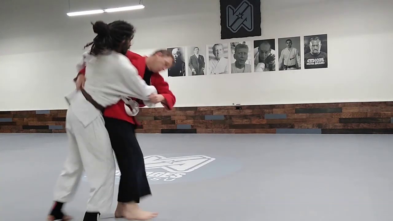 Judo throw "Harai goshi" combo variation.. YouTube