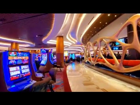Lucky Coming | Circus Circus casino free show