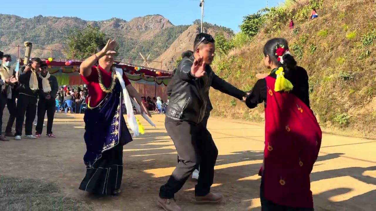  good morning everyone   👌👌👌👌yo baja ko dhun le hajur haruko din subha  rahos🙏🙏