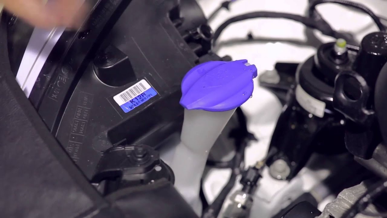 Toyota Car Maintenance How to check your windscreen washer levels