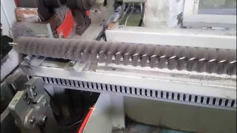 0.2mm twisted wire brush machine video