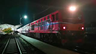 Rapid Trian.134 (Als.4115) Arriving & Departs At Udon Thani Railway Station Ontime.