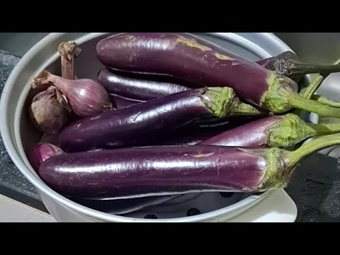 Nitz Vlog is live! Mag torta tayo ng talong