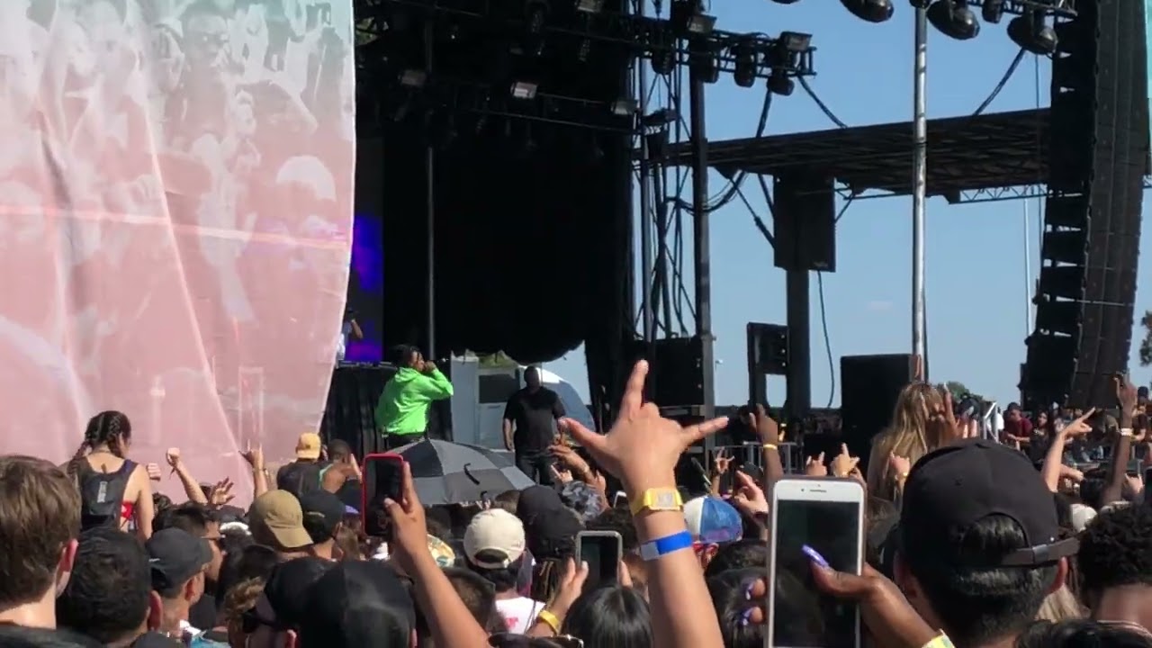 Plaiboi Carti - wokeuplikethis (Live @JMBLYA Houston 2018)