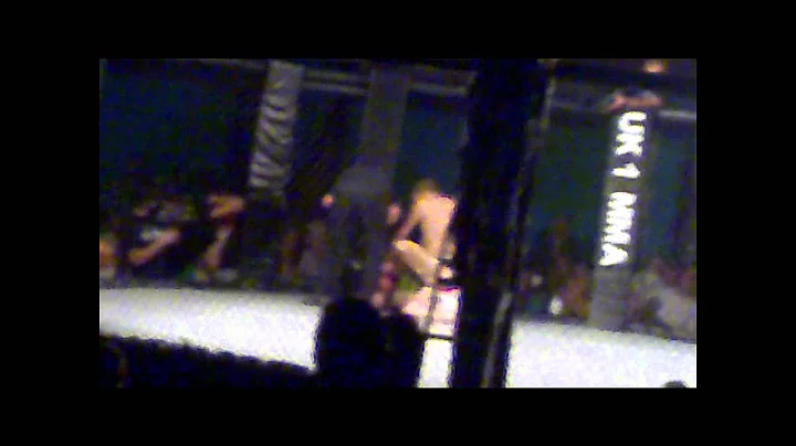 Colin Gough vs Luis Cocco UK1 MMA 2/7/2011