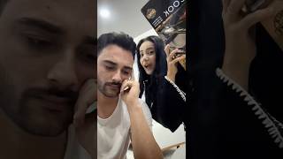 Ben Borçlarimizi Nasil Ödeyeceği̇mi̇zi̇ Düşünürken, Karima Yi̇ne Kargo Gelmi̇şti̇r