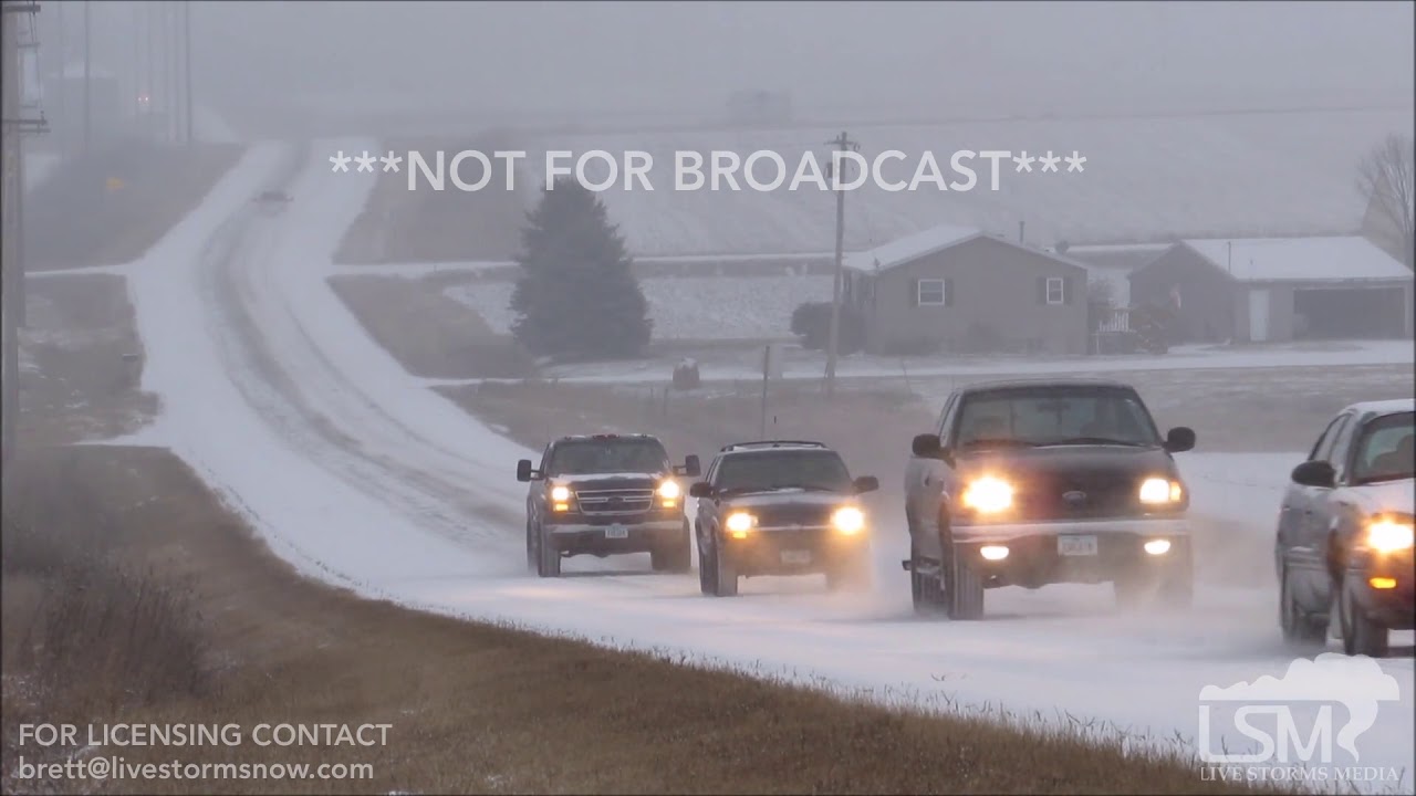 12-24-2017 Christmas Eve Slick Roads and Snow - YouTube