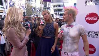 Kira Kazantsev Red Carpet Interview - AMAs 2014