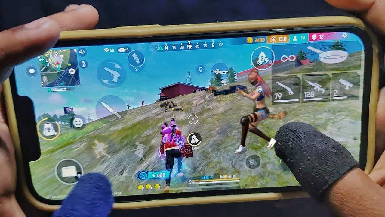 IPhone 13 🗿 Handcam 3 Finger HUD 💯