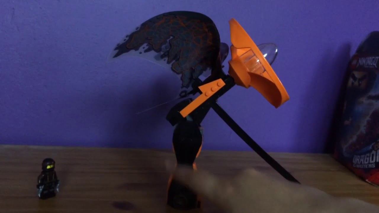 Lego Ninjago Season 9 Dragon Master Cole (70645) review and test fly