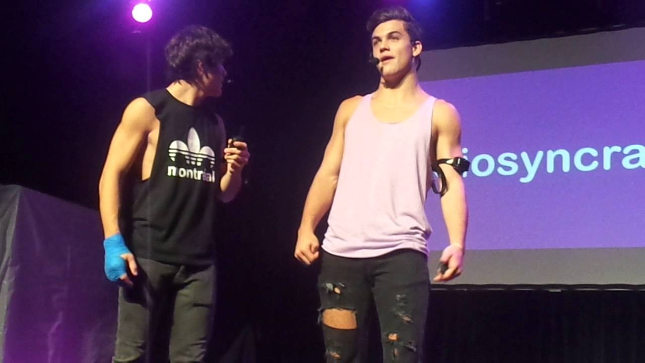 Shock Collar Spelling Bee - Dolan Twins (4OU Tour, Montreal, September 11th 2016)