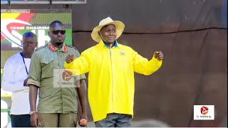 Comedian Mendo imitates President Museveni in front of his son Lt.Gen.Muhoozi Kainerugaba