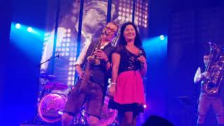 Heimatdamisch - Sweet Child Of Mine @oktoberfeestsittard9960 2022