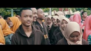 FLOG 1 | vlog pertama frenscore the biggest family class in the world
