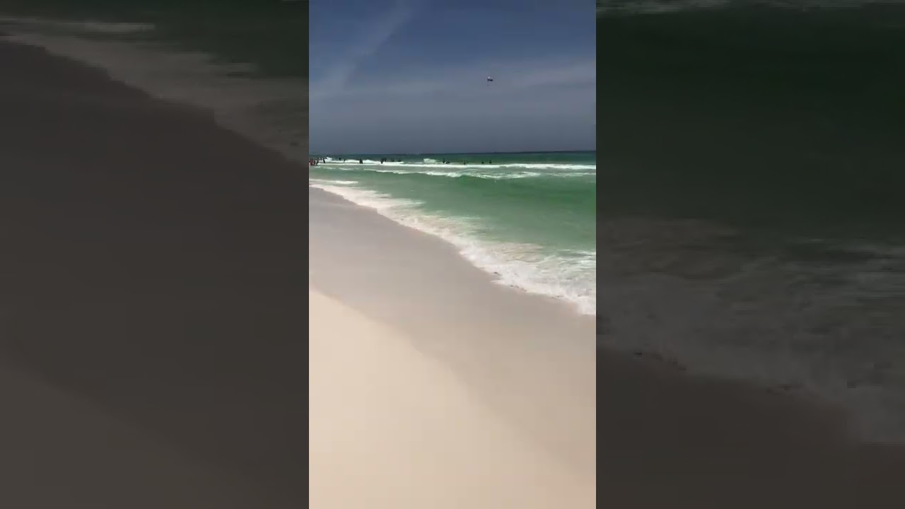 Private Beach vs Public Beach in Destin, FL at Beachfront Bliss Green Reef 6 Vacation Rental