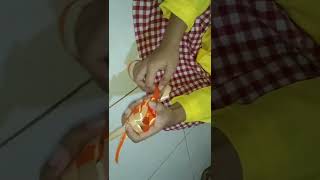 Karya Seni Rupa Trimatra. Menganyam-Universitas Terbuka