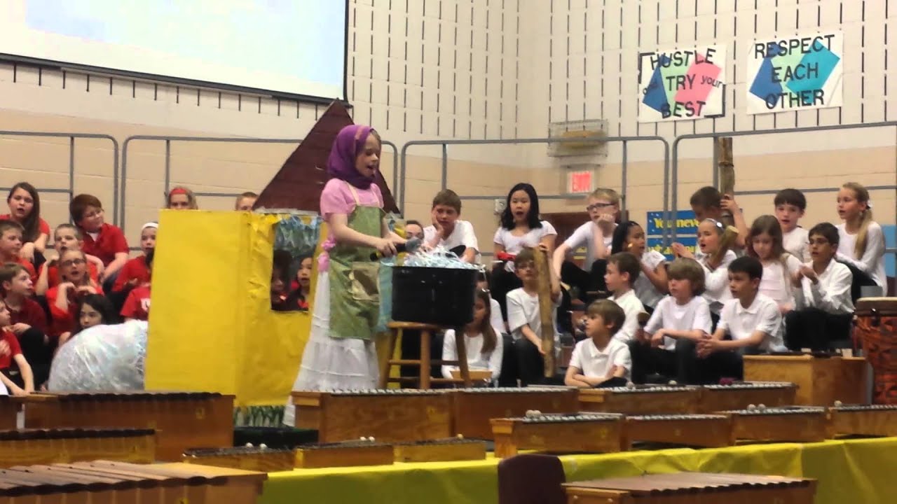 Shannon Park Elementary Third Grade Play Strega Nona (part 1) YouTube