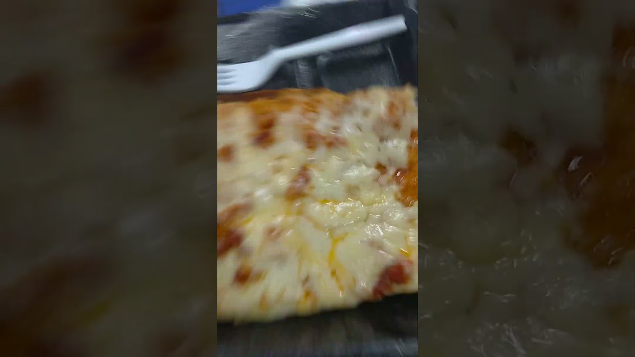 school food in Detroit be bust