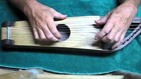 Demo of the FolcHarp Lyre Gusli
