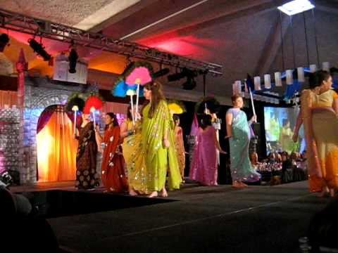 SI Fashion Show 2009: "Prince Ali" #1