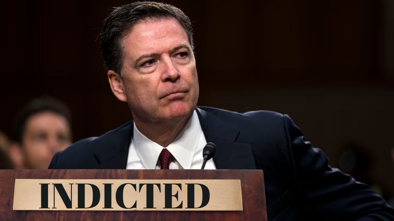 Джеймс Коми только что был арестован и обвинен в лжесвидетельстве во время расследования связей Т...