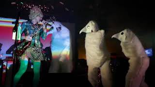 Of Montreal (08) Faberge Falls for Shuggie @ Vinyl Music Hall (2017-12-14)