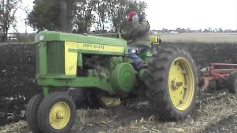 John Deere 70 & 720 plowing near Collins, IA, 2013