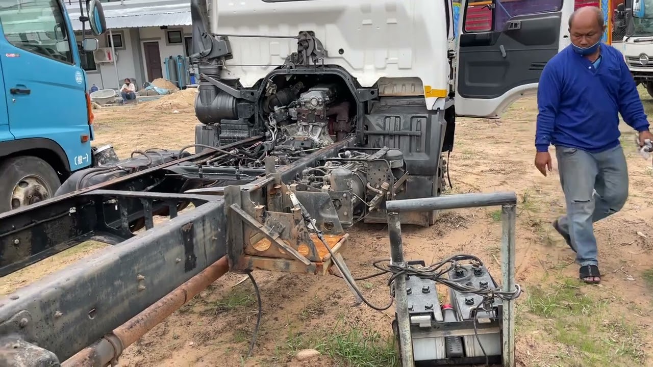 ต่อกันคลิปที่2รถ6ล้อเก่าไทยสภาพดีราคาไม่แพง