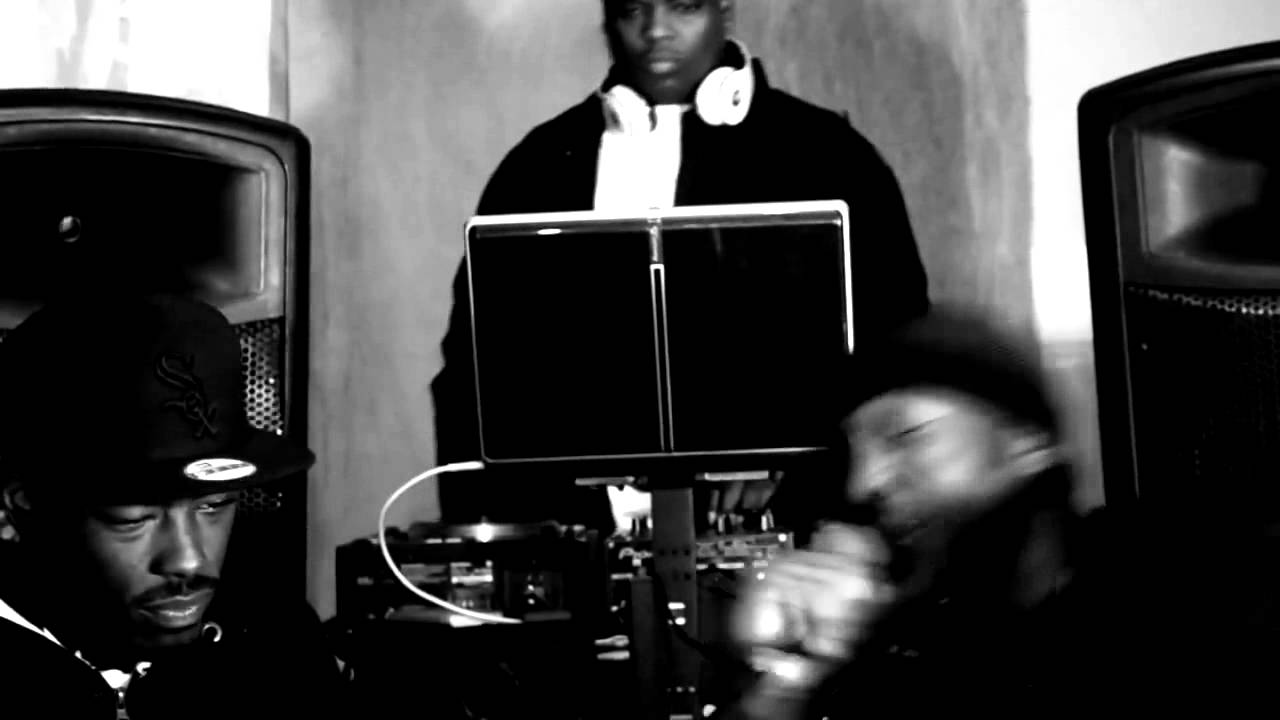 Chi Rio Presents: Dj Steakz & Young Heat Live Interview from the Underground Tunnel View