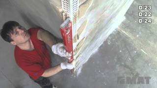 Creating corners on  wet plaster
