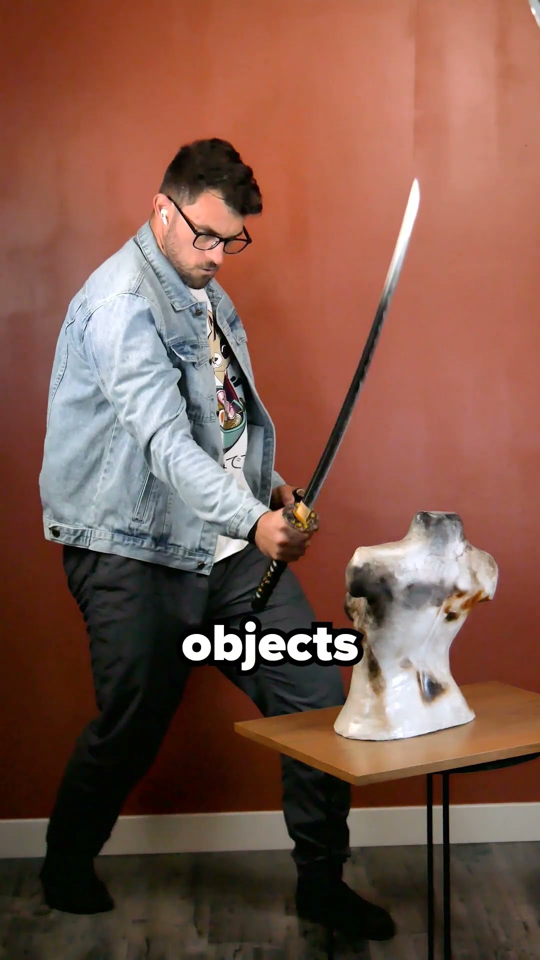 Here's 5 things NOT to do with a Katana!