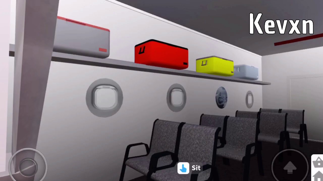 580K+ Bloxburg International Airport + Cousin’s House | Tour
