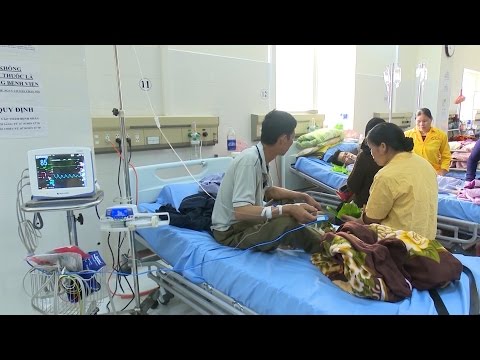 Video Ba người nhập viện vì ngộ độc rượu ngâm củ ấu tẩu ở... - youtube